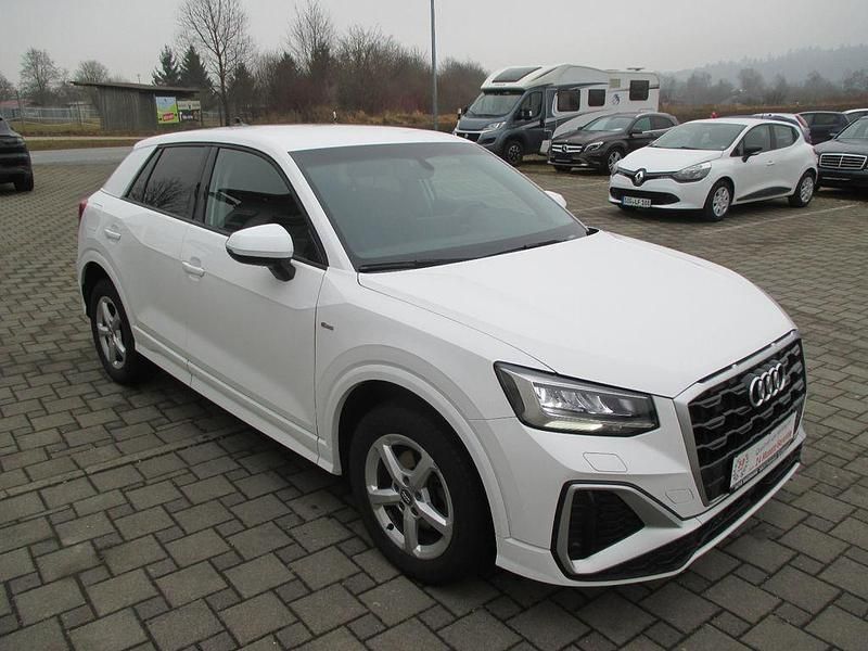 Gebraucht Audi Q2 S-Line 116 PS (85 kW) 2021 Ibisweiß SUV