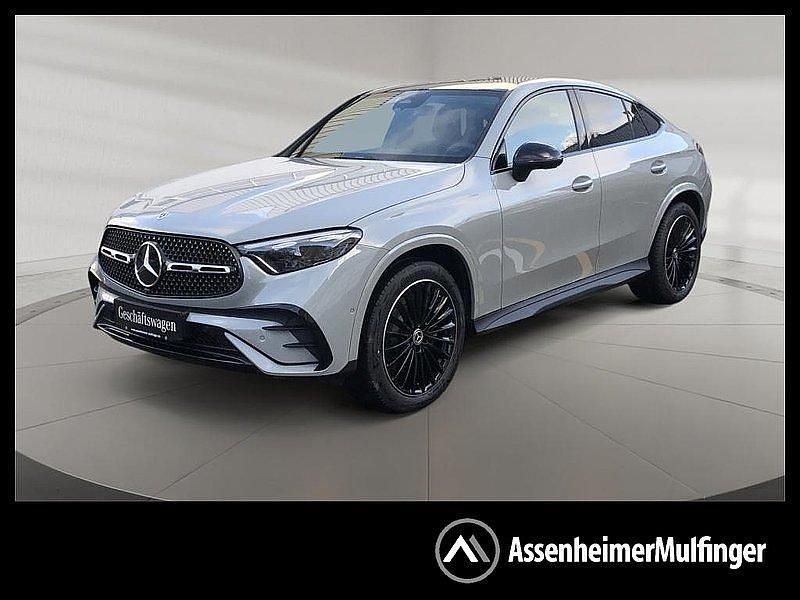 Manufaktur lack manufaktur alpingrau uni Gebraucht 2025 Mercedes GLC220 Coupé | 71.890 € - Bild 1/4