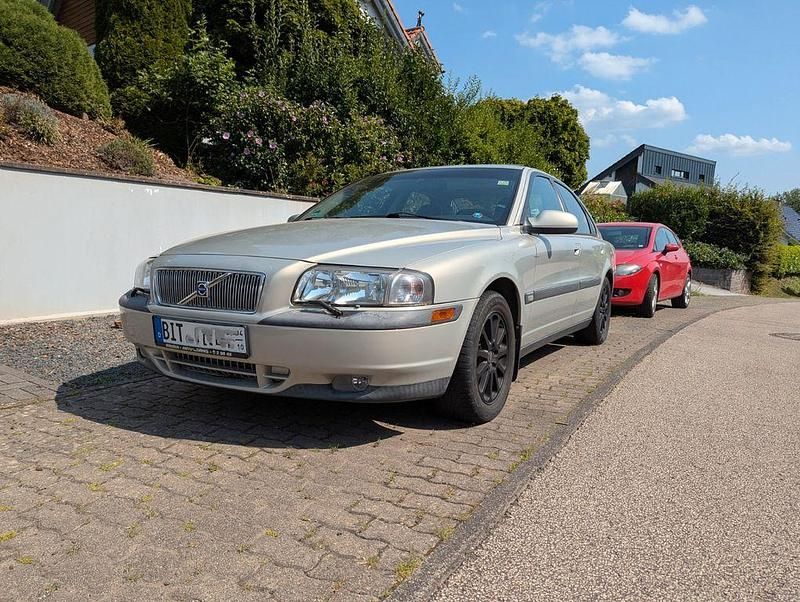 Gelb Gebraucht 1999 Volvo S80 Limousine | 2.500 € (Fairer Preis) - Bild 1/4