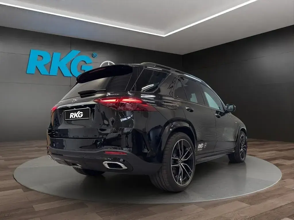Gebraucht Mercedes GLE350 AMG 197 PS (144 kW) 2025 Schwarz SUV