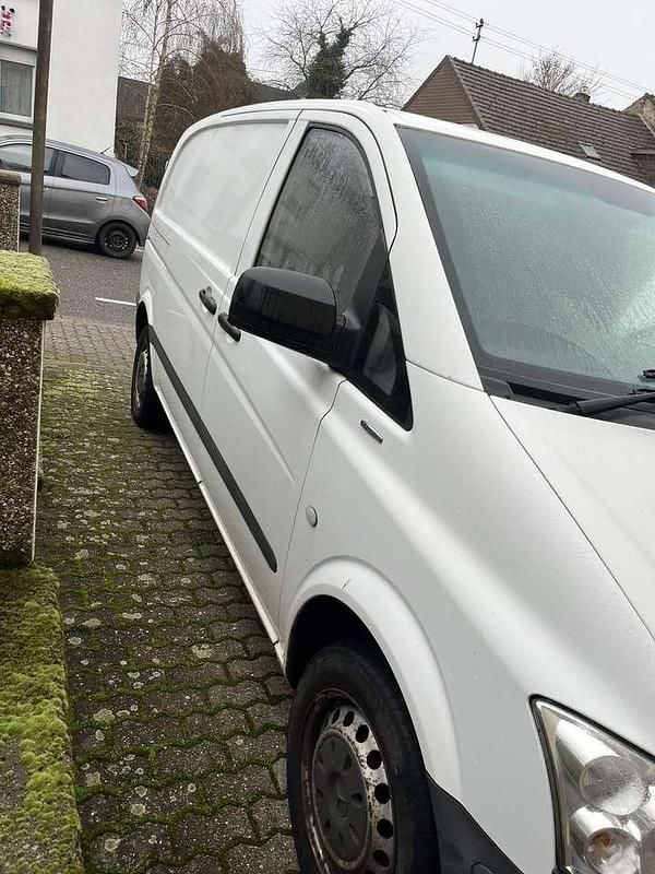 Gebraucht Mercedes Vito 116 PS (85 kW) 2011 Van