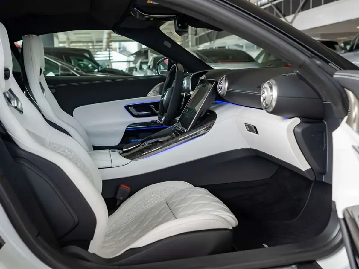 Gebraucht Mercedes AMG SL63 S E Performance AMG 816 PS (600 kW) 2026 Weiß Cabrio