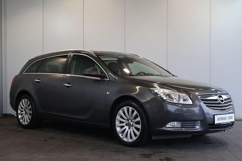 Gebraucht Opel Insignia Cosmo 140 PS (102 kW) 2009 Grau Kombi