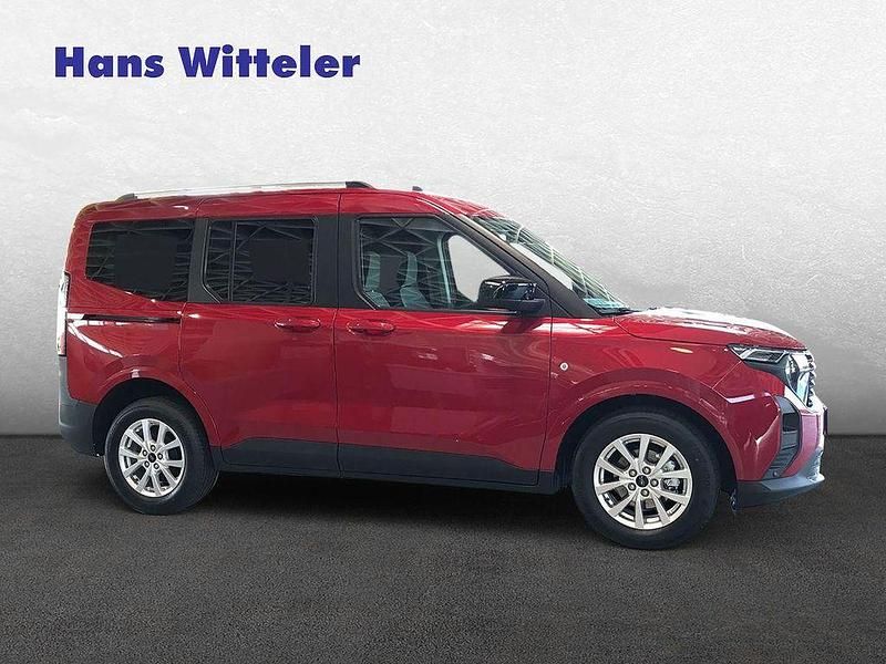 Gebraucht Ford Tourneo Courier Titanium 125 PS (91 kW) 2025 Rot Van / Kleinbus