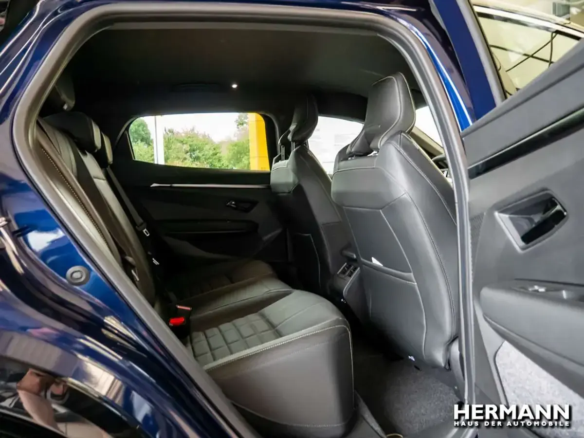Brugt Renault Megane E-Tech 55 kW (75 HK) 2024 Sort Sedan
