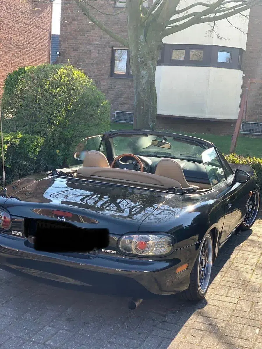 Gebraucht Mazda MX5 110 PS (80 kW) 2001 Schwarz Cabrio