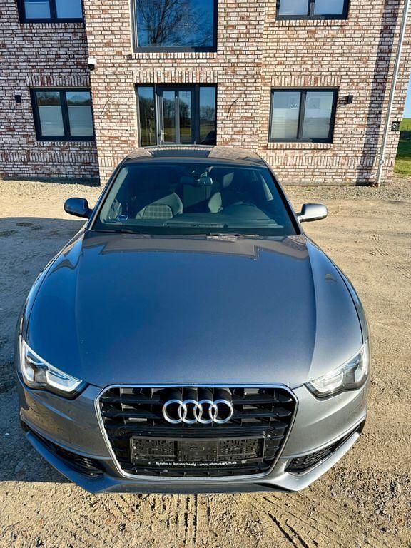Gebraucht Audi A5 Sportback S-Line 190 PS (139 kW) 2014 Grau Kleinwagen