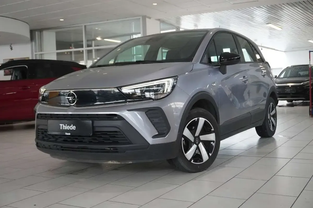Second-hand Opel Crossland X Edition 83 CP (61 kW) 2022 Gri SUV
