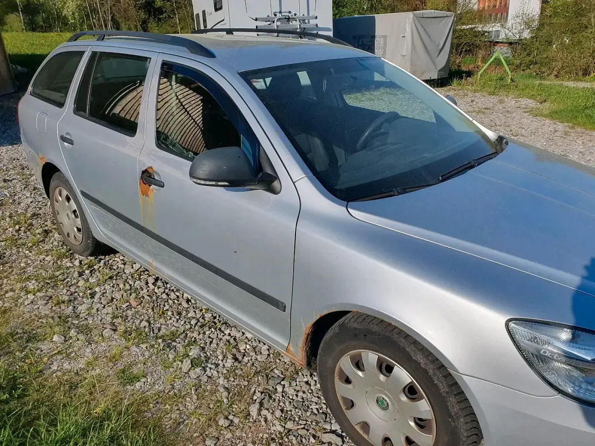 Second-hand Skoda Octavia 122 CP (89 kW) 2011 Argintiu Break