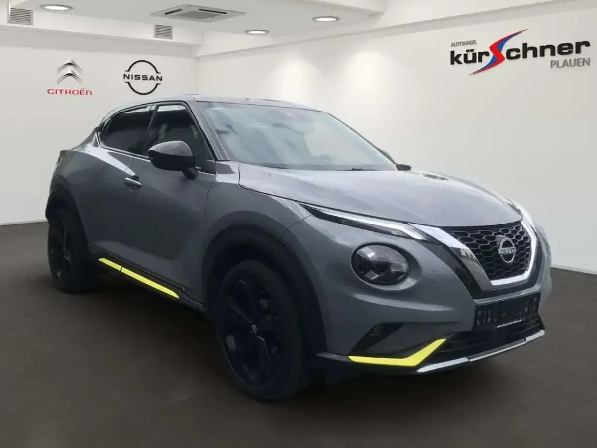 Gebraucht Nissan Kiiro 114 PS (83 kW) 2022 Ceramic grey p/black m SUV