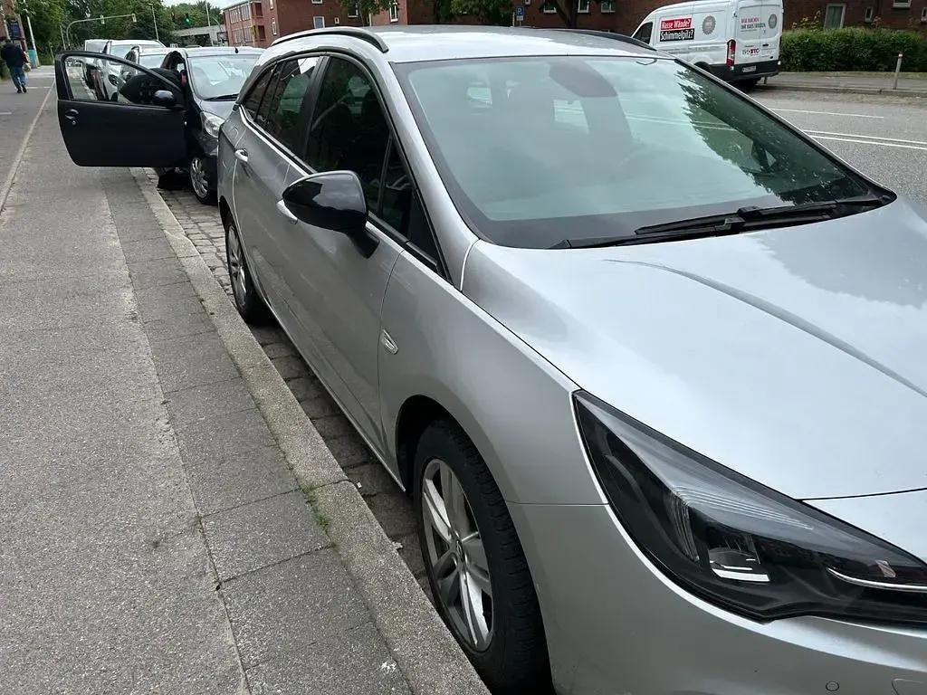 Gebraucht Opel Astra Sport 110 PS (80 kW) 2021 Silber Kombi