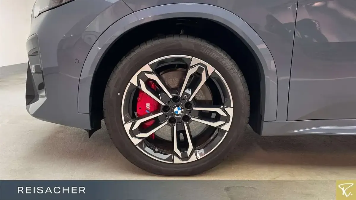 Gebraucht BMW X2 M Sport 163 PS (119 kW) 2025 Bmw individual storm gray metal SUV
