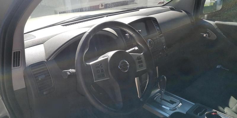 Gebraucht Nissan Pathfinder 190 PS (139 kW) 2010 SUV