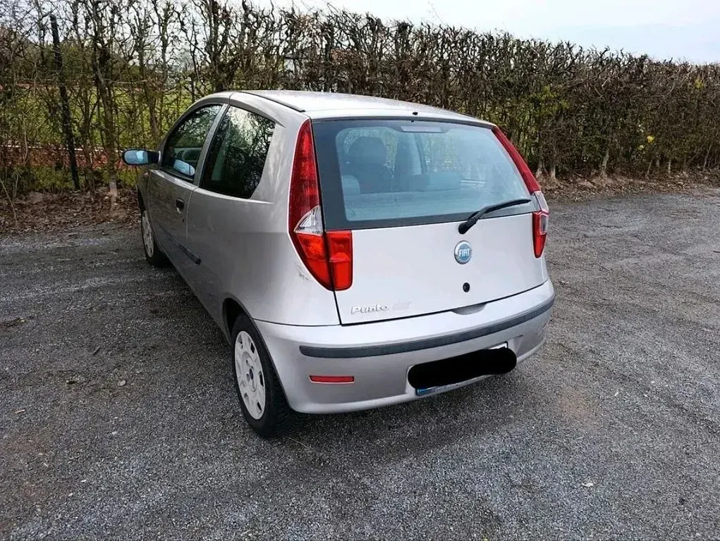 Gebraucht Fiat Punto 60 PS (44 kW) 2004 Grau Kleinwagen