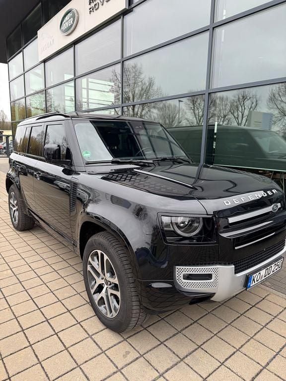 Schwarz Gebraucht 2022 Land Rover Defender SUV | 64.700 € (Etwas zu teuer) - Bild 1/4