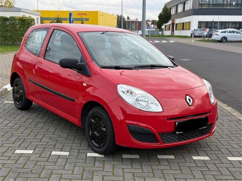 Rot Gebraucht 2010 Renault Twingo Kleinwagen | 2.699 € (Fairer Preis) - Bild 1/4
