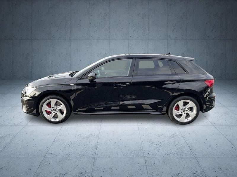 Gebraucht Audi A3 S-Line 245 PS (180 kW) 2022 Mythosschwarz metallic Limousine