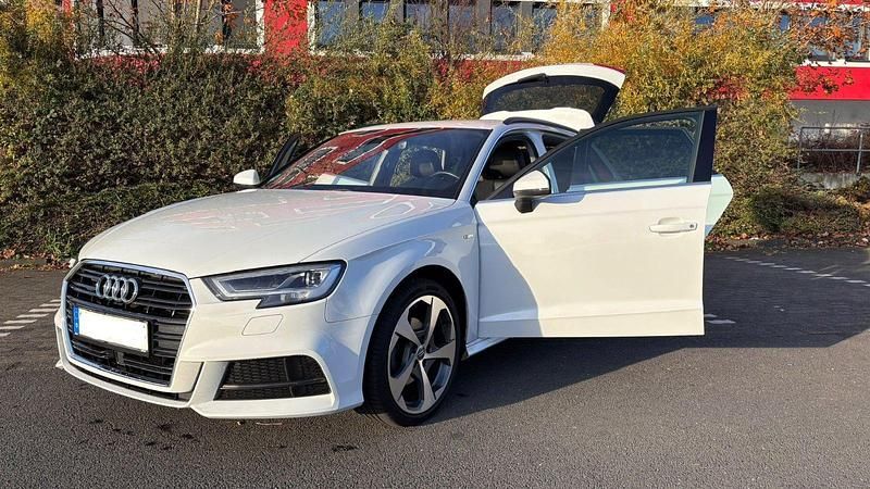 Weiß Gebraucht 2017 Audi A3 S-Line Kombi | 14.500 € (Fairer Preis) - Bild 1/4