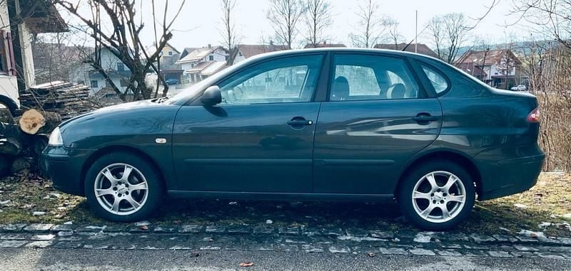 Gebraucht Seat Cordoba 86 PS (63 kW) 2009 Grau Limousine