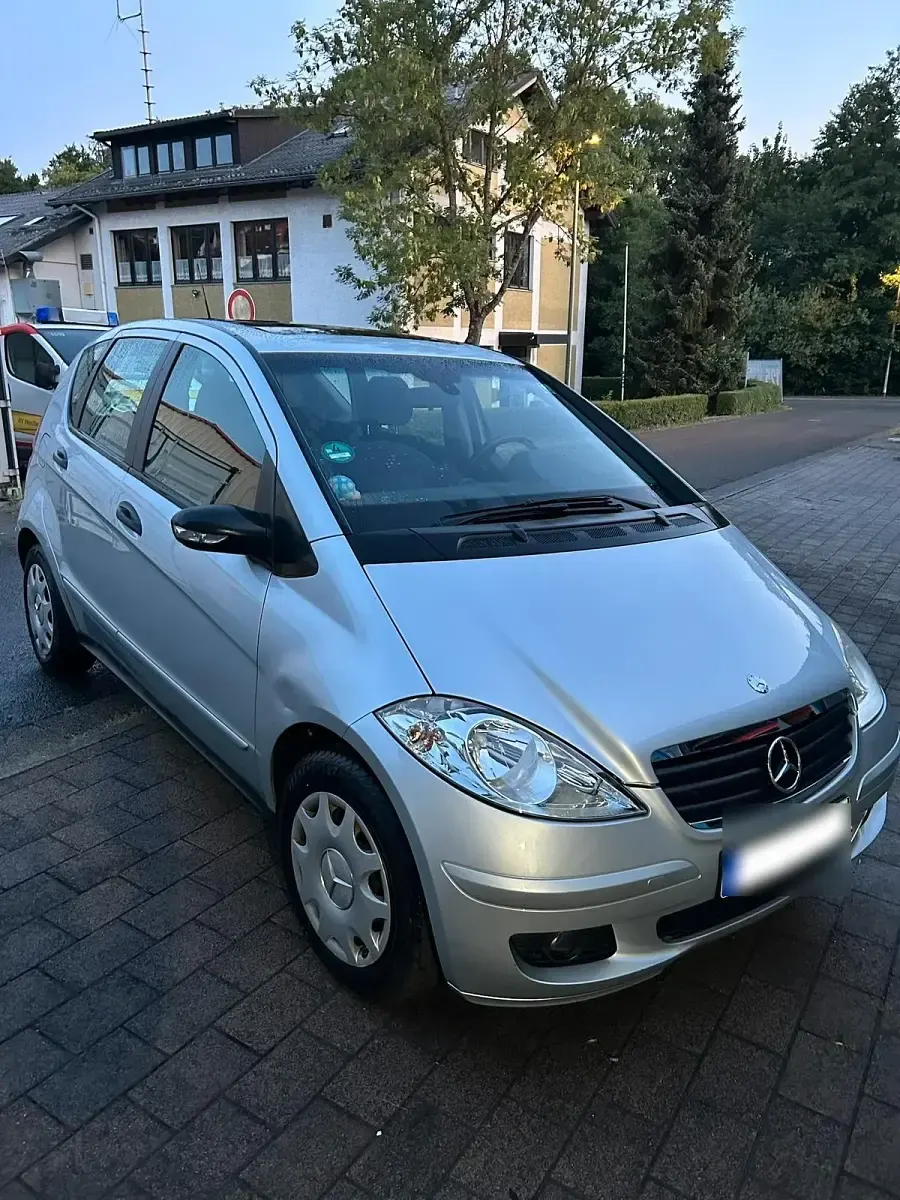 Gebraucht Mercedes A150 95 PS (69 kW) 2005 Silber Kleinwagen