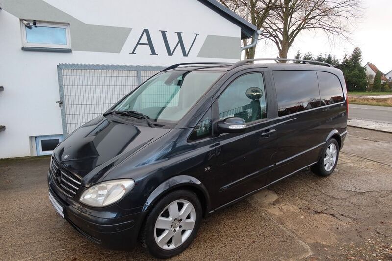 Schwarz Gebraucht 2008 Mercedes Viano Van / Kleinbus | 10.850 € (Superpreis) - Bild 1/4