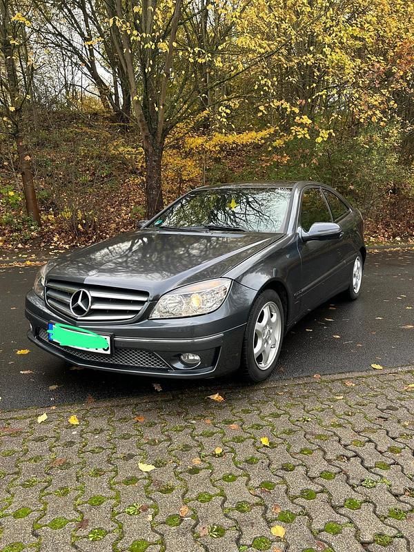 Grau Gebraucht 2009 Mercedes CLC200 Kleinwagen | 4.150 € (Fairer Preis) - Bild 1/4