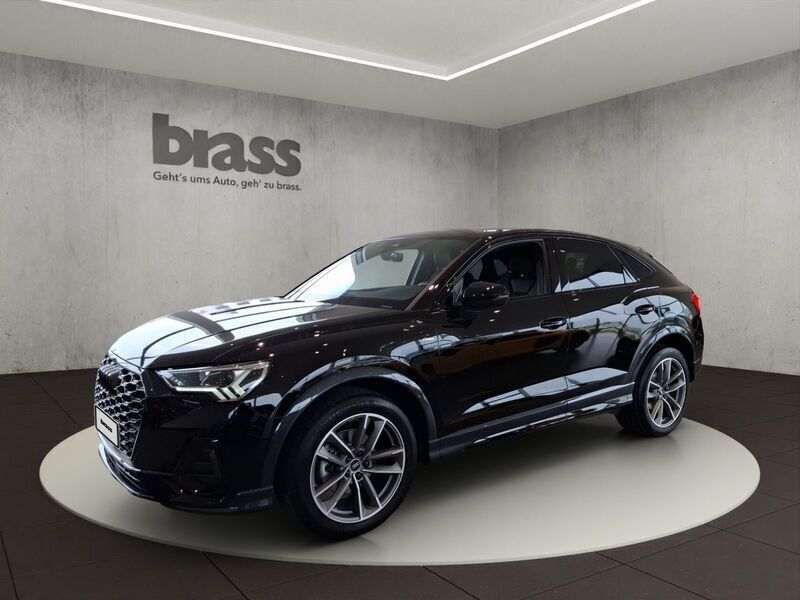Mythosschwarz metallic Neu 2025 Audi Q3 Sportback S-Line SUV | 60.945 € - Bild 1/4