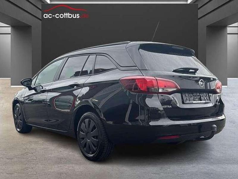 Gebraucht Opel Astra 150 PS (110 kW) 2018 Schwarz Kombi
