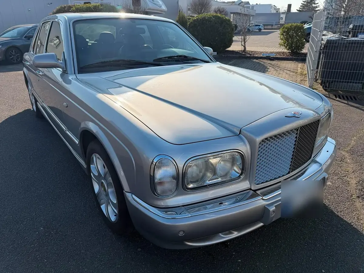 Gebraucht Bentley Arnage 405 PS (297 kW) 2001 Silber Limousine