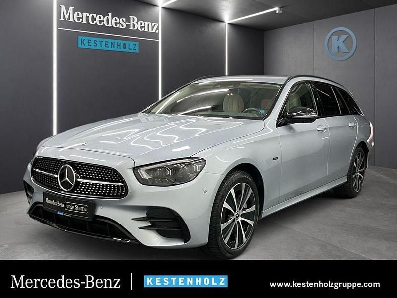 Hightechsilber Gebraucht 2020 Mercedes E300 AMG Kombi | 39.490 € (Fairer Preis) - Bild 1/4