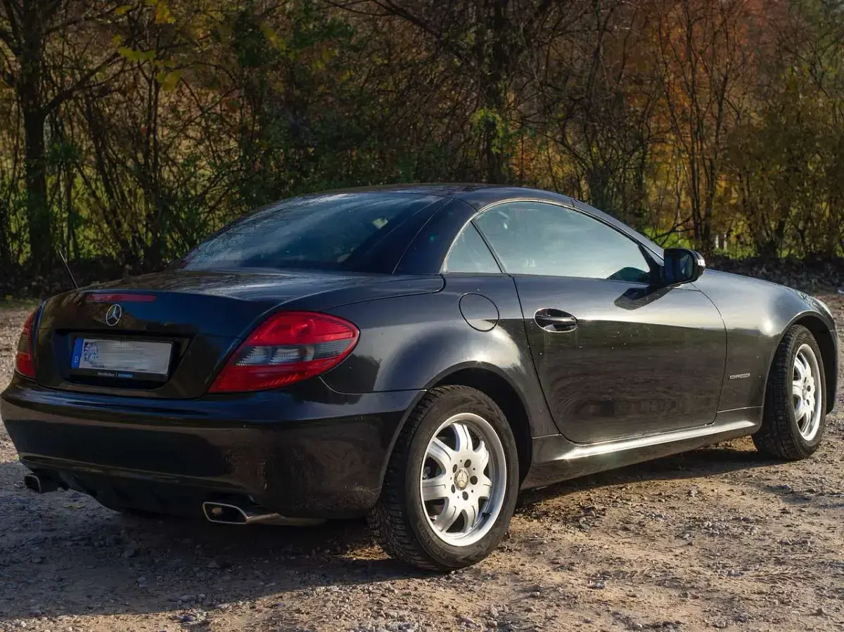 Gebraucht Mercedes SLK200 184 PS (135 kW) 2008 Schwarz Cabrio