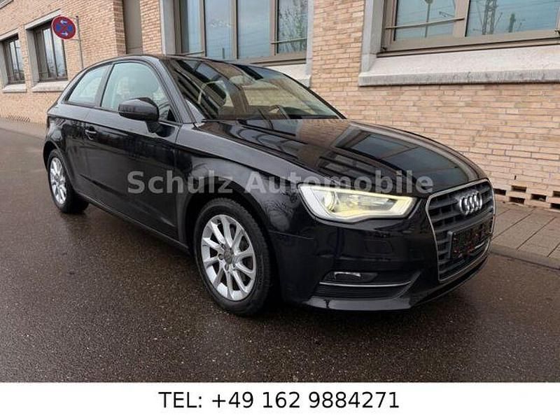 Gebraucht Audi A3 Attraction 150 PS (110 kW) 2013 Schwarz Limousine