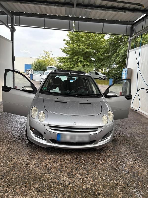 Silber Gebraucht 2004 Smart ForFour Kleinwagen | 1.750 € (Fairer Preis) - Bild 1/4