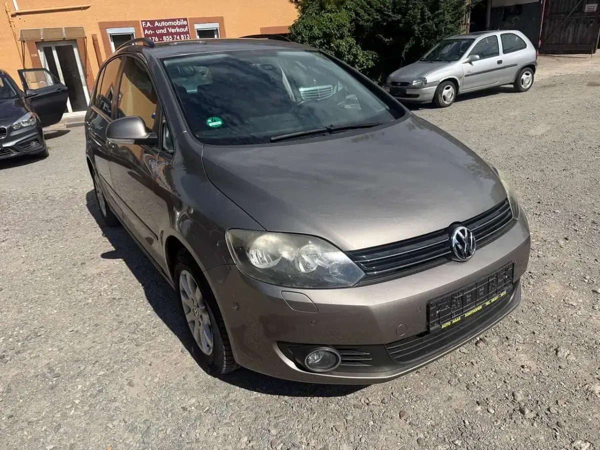 Gebraucht VW Golf Plus Cross Team 122 PS (89 kW) 2010 Kaschmirbraun metallic Kleinwagen