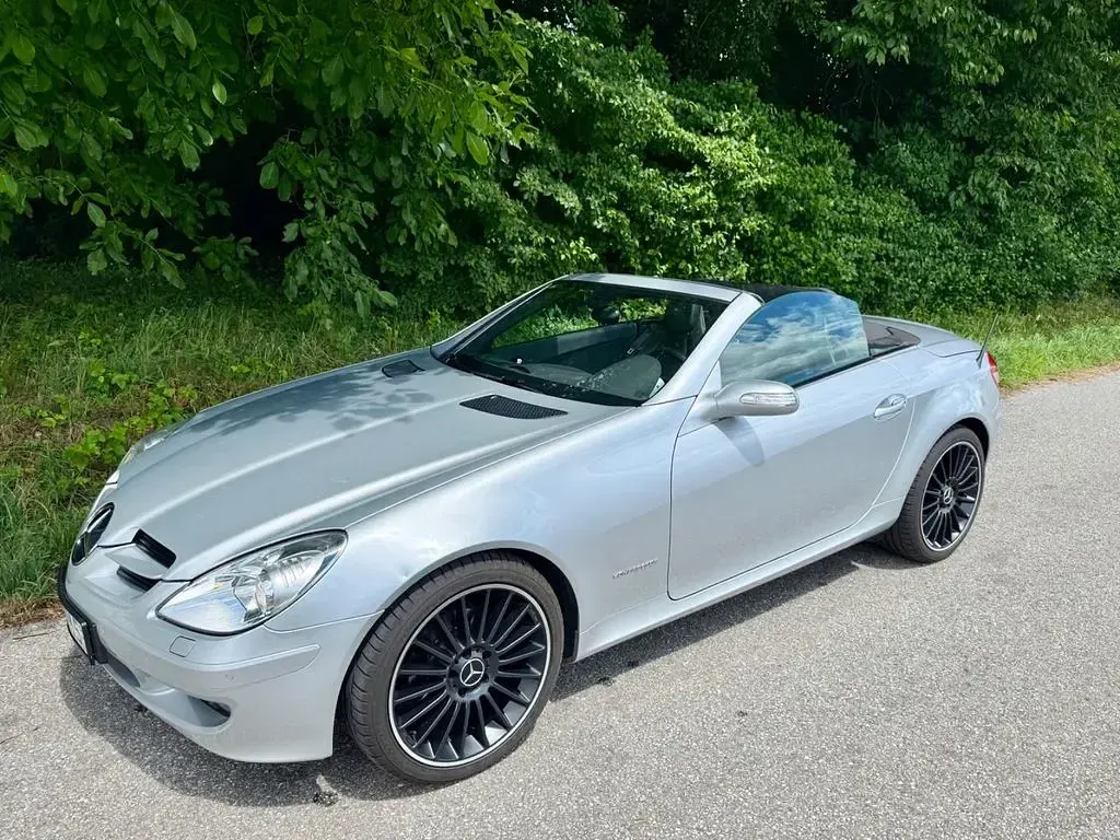 Gebraucht Mercedes SLK200 163 PS (119 kW) 2005 Silber Cabrio