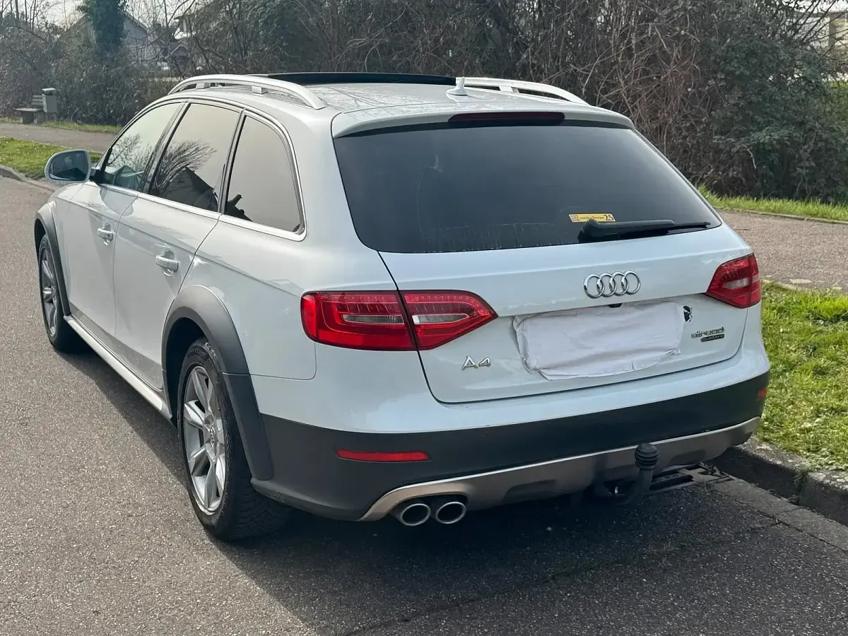 Gebraucht Audi A4 Allroad 190 PS (139 kW) 2015 Weiß Kombi