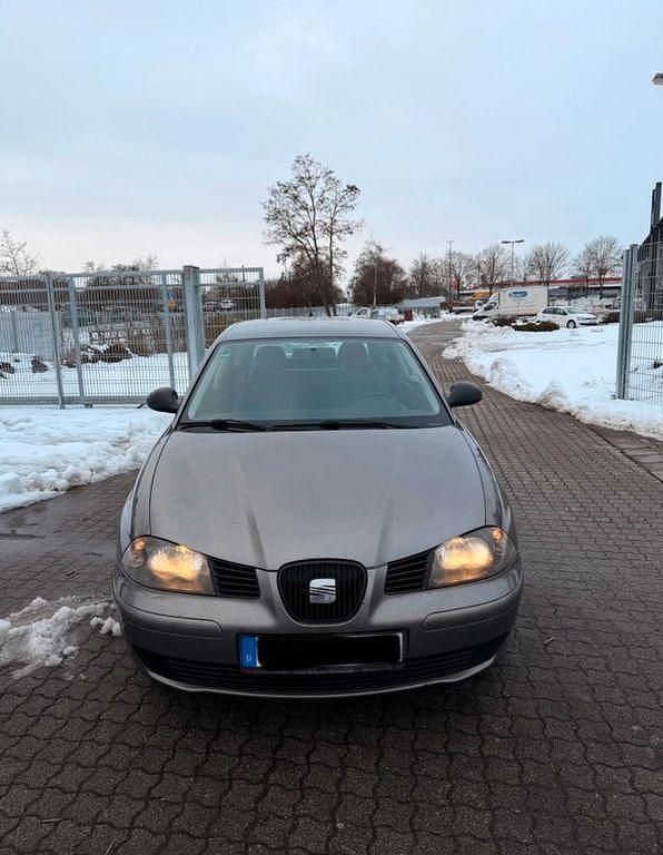 Gebraucht Seat Ibiza 75 PS (55 kW) 2003 Grau Kleinwagen