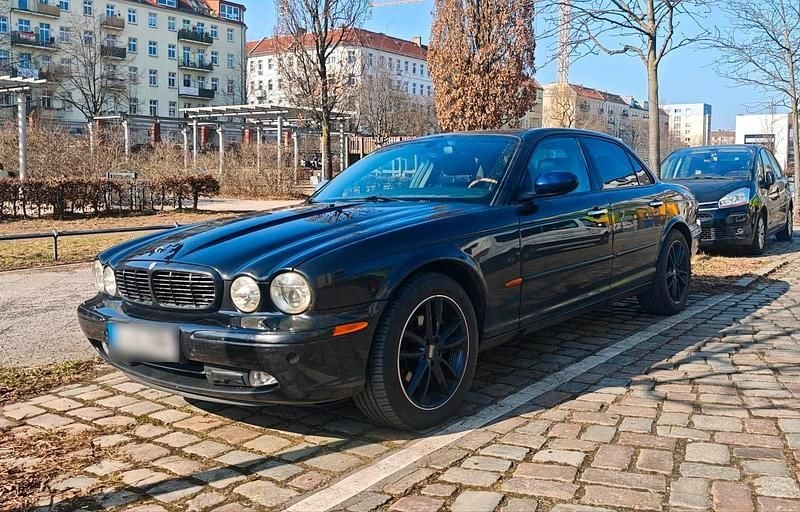 Gebraucht Jaguar XJ8 299 PS (219 kW) 2004 Schwarz Limousine