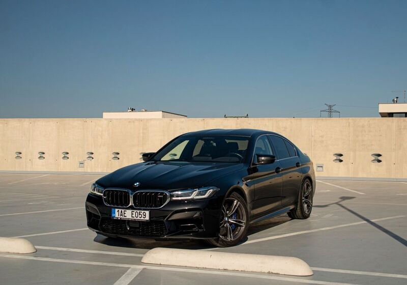 Schwarz Gebraucht 2023 BMW M5 Performance Limousine | 78.900 € (Superpreis) - Bild 1/4