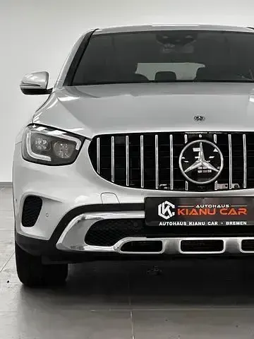 Gebraucht Mercedes GLC400d 330 PS (242 kW) 2020 Silber SUV