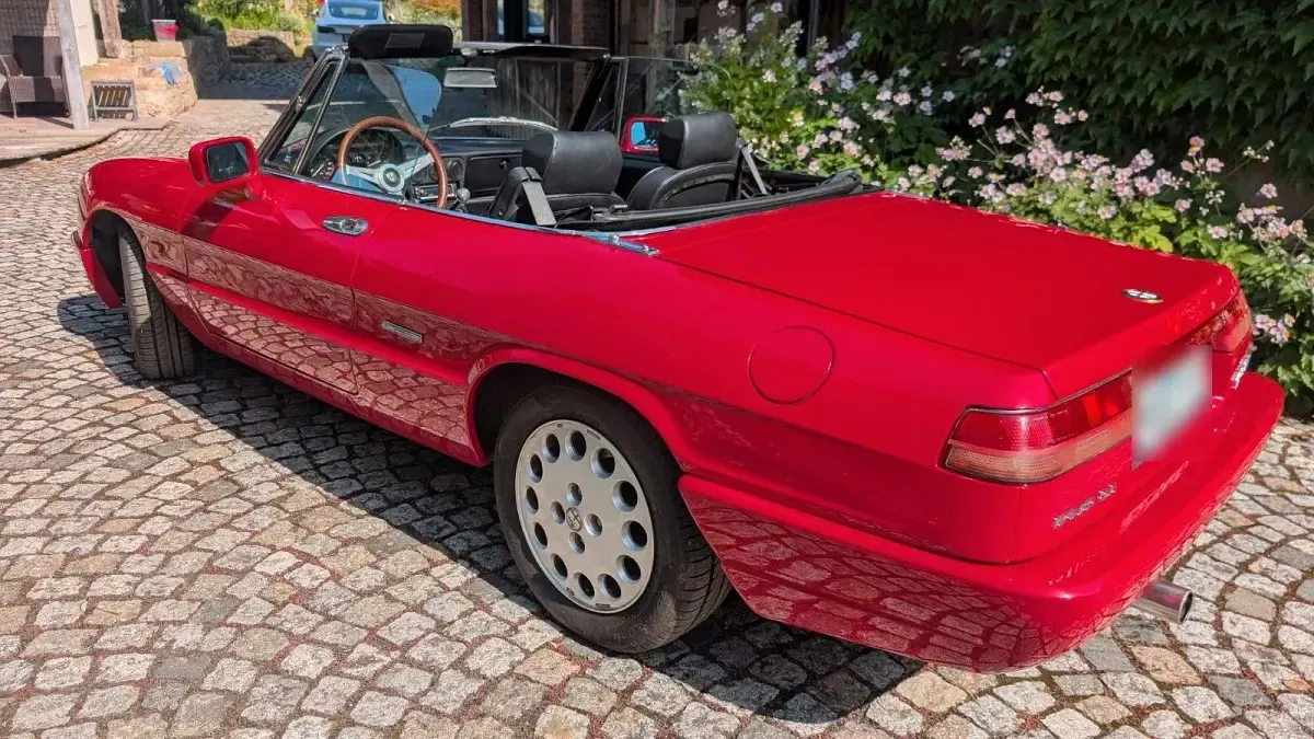 Gebraucht Alfa Romeo Spider 120 PS (88 kW) 1993 Rot Cabrio