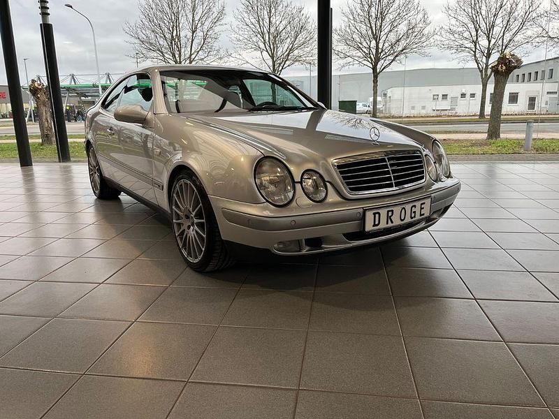 Gebraucht Mercedes CLK430 Elegance 279 PS (205 kW) 1999 Silber Coupé