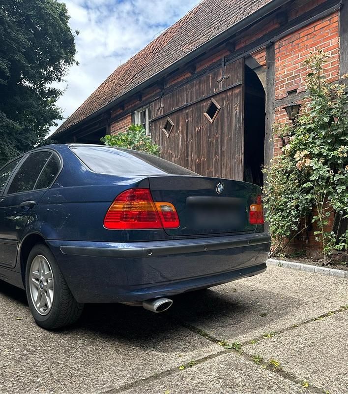 Second-hand BMW 316 2003 Albastru Berlinǎ