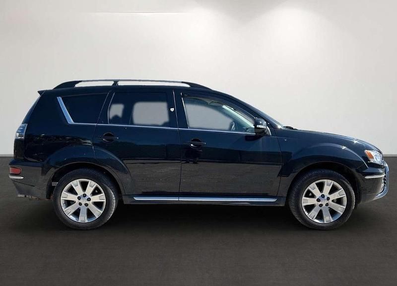 Gebraucht Mitsubishi Outlander Motion 177 PS (130 kW) 2011 Schwarz SUV