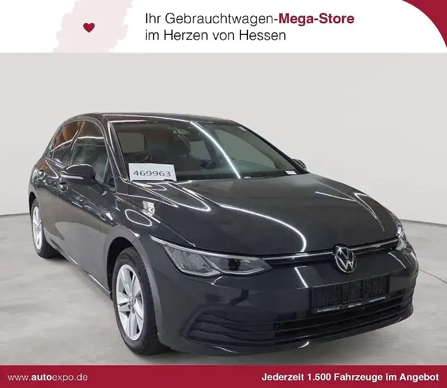 Gebraucht VW Golf VIII Life 150 PS (110 kW) 2023 Limousine