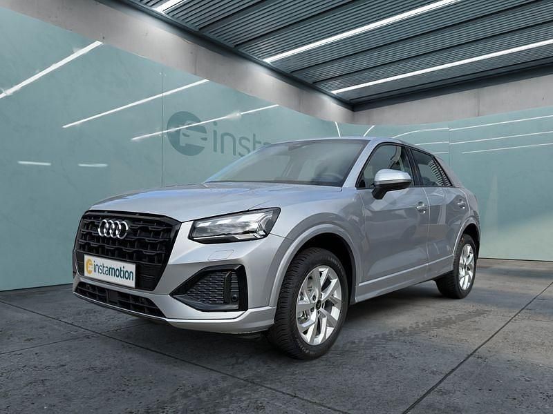 Silber Gebraucht 2024 Audi Q2 SUV | 32.749 € (Teuer) - Bild 1/4