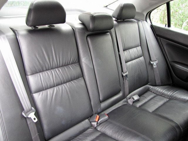 Gebraucht Honda Accord Executive 190 PS (139 kW) 2005 Blau metallic Limousine