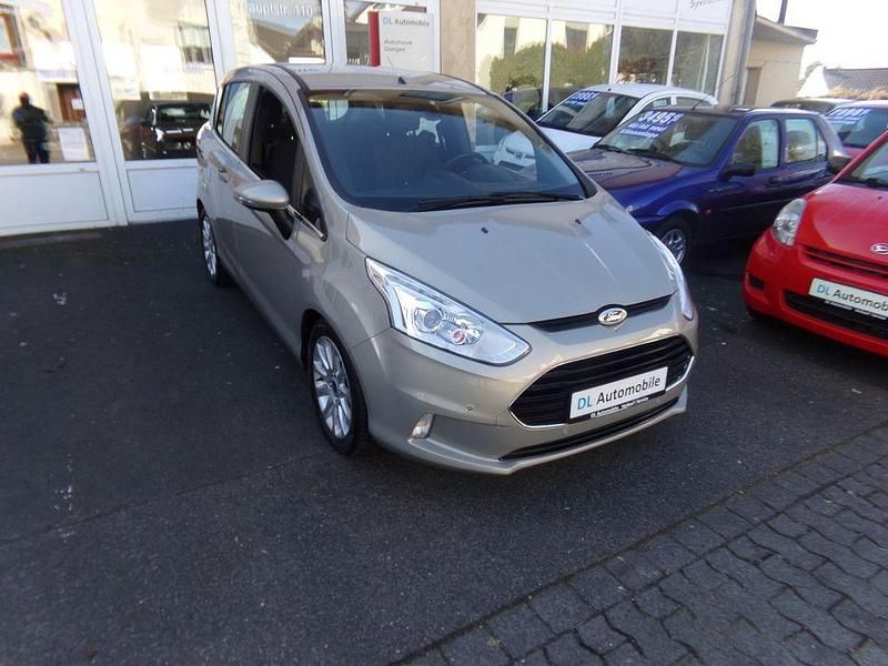 Gebraucht Ford B-MAX Titanium 101 PS (74 kW) 2014 Silber Van / Kleinbus