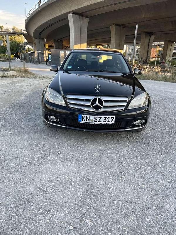 Gebraucht 2010 Mercedes C350 Avantgarde Limousine | 7.000 € (Fairer Preis) - Bild 1/4