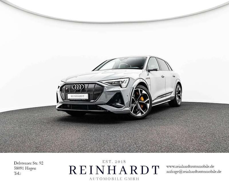Individuallackierungen audi exclusive Gebraucht 2021 Audi e-tron Ambiente SUV | 41.020 € (Guter Preis) - Bild 1/1